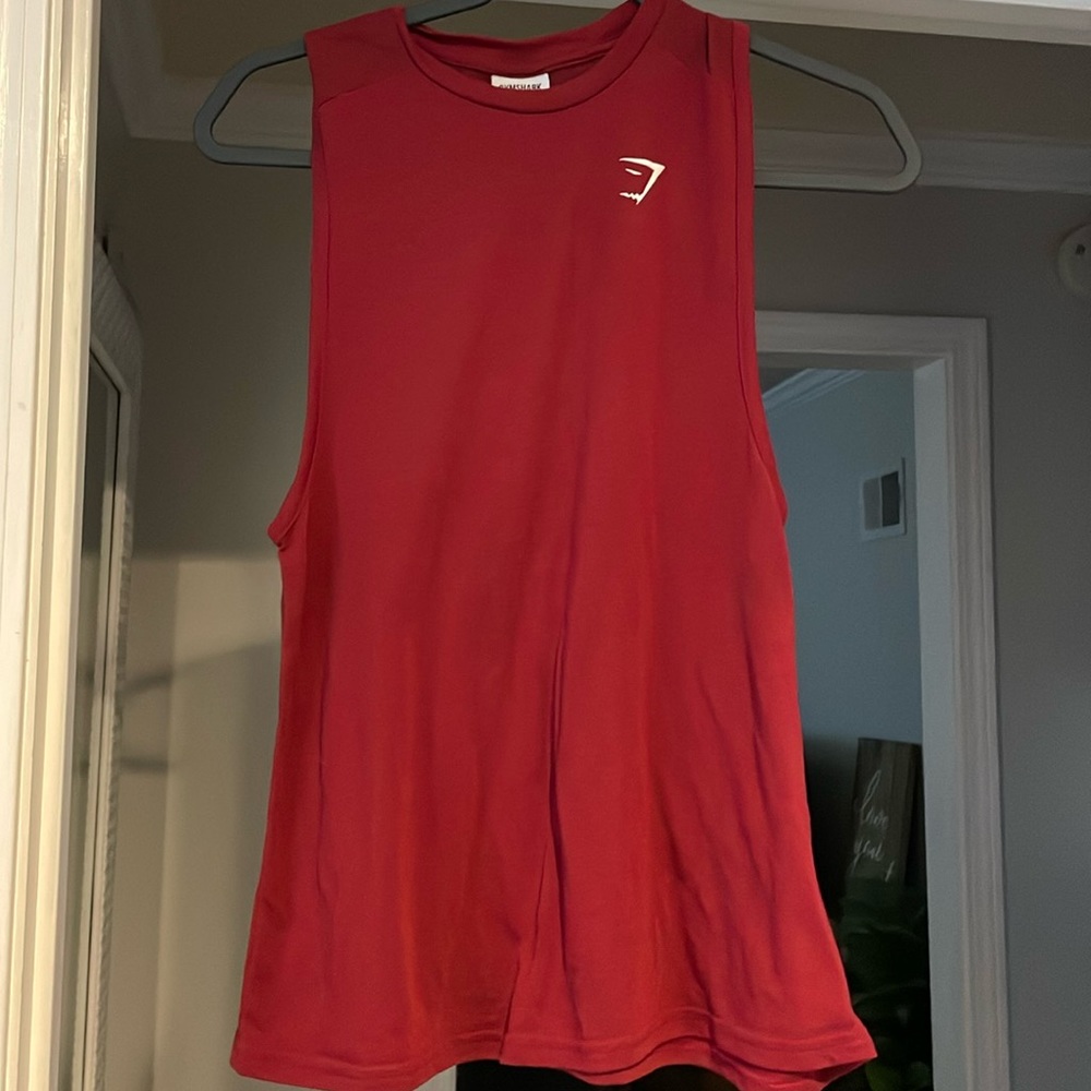 Gymshark • Small • Burgundy